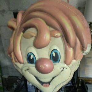 Meet your Posher, Nicholas